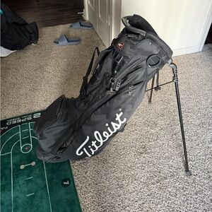 Titleist Charcoal Golf Stand Bag